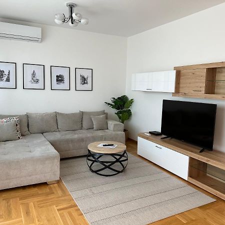 Apartment Aura Belgrade Luaran gambar